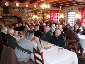 Le Carrefour des Lacs a accueilli le repas des aînés de la commune